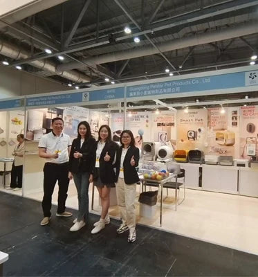 Auto Cat Litter Box Robot Machinery Large Electronic Smart Cat Toilet Closed Disposable Self Cleaning Automatic Litter Box Cat