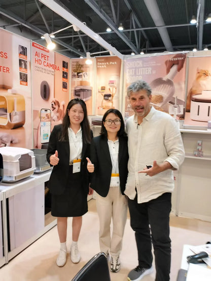 Auto Cat Litter Box Robot Machinery Large Electronic Smart Cat Toilet Closed Disposable Self Cleaning Automatic Litter Box Cat